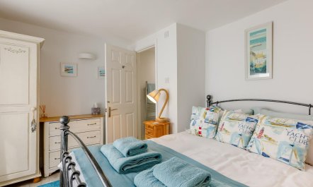 2 Bed in Ilfracombe 8