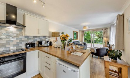2 Bed in Crewe 1