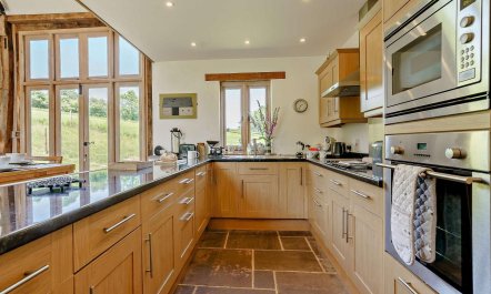 2 Bed in Abergavenny 8