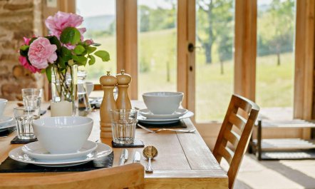 2 Bed in Abergavenny 7