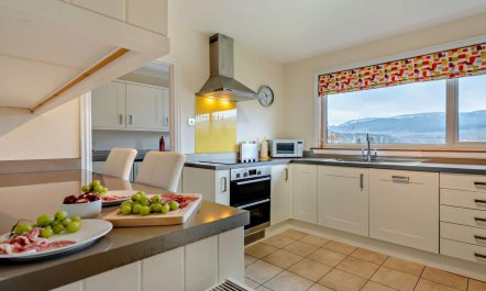 2 Bed in Killin 6