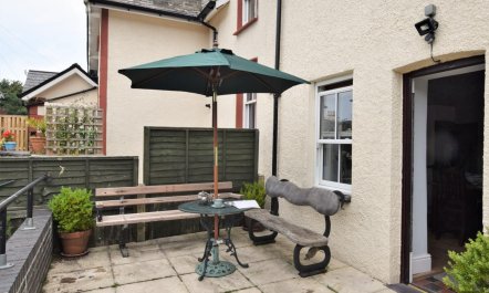 2 Bed in Penmaenmawr 5