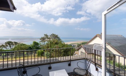 2 Bed in Aberdyfi