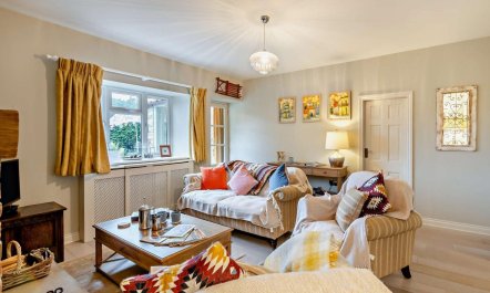 2 Bed in Richmond 7