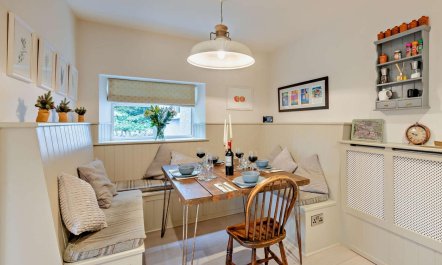 2 Bed in Richmond 9