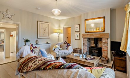 2 Bed in Richmond 6