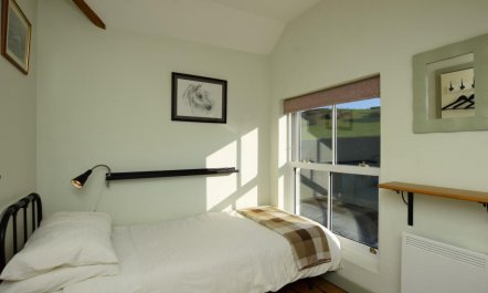 2 Bed in Alverstone 6