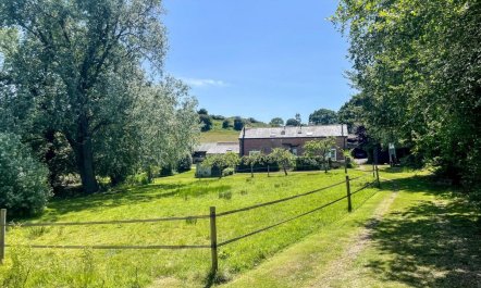 2 Bed in Alverstone 0