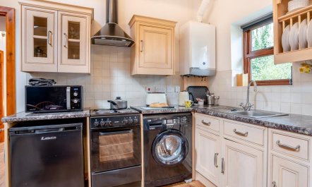1 Bed in Bridgend 6