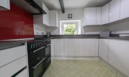 6 Bed in Workington 5