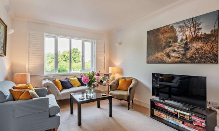 4 Bed in Rye- 1