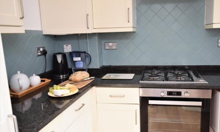 1 Bed in Eastbourne 2