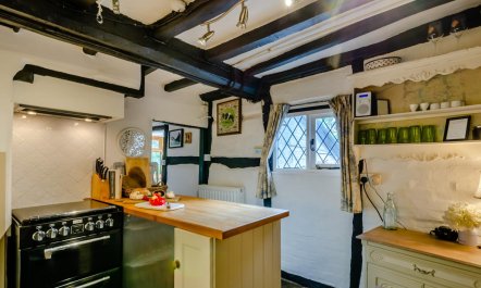 2 Bed in Stratford -upon- Avon 6