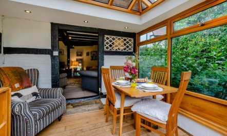 2 Bed in Stratford -upon- Avon 4