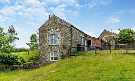 2 Bed in Dulverton 1