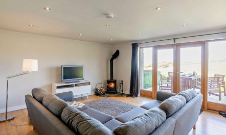 2 Bed in Holmfirth 2