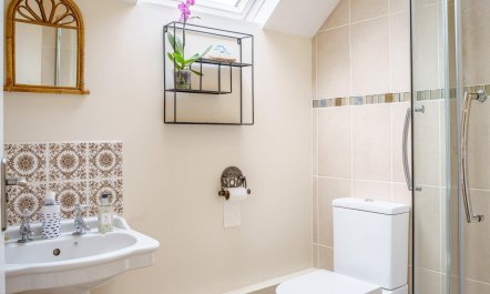 3 Bed in Narberth 6