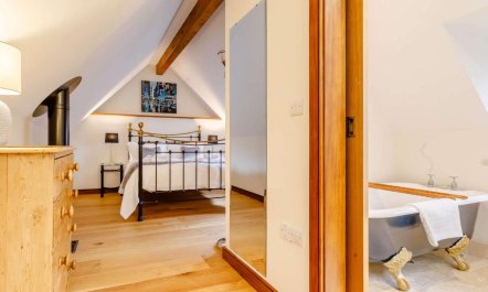 1 Bed in Frome 6
