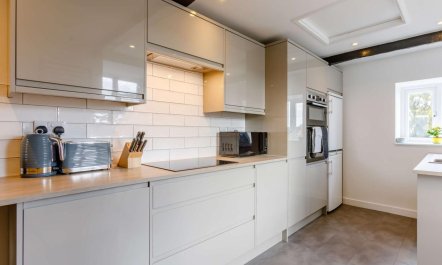 2 Bed in Cheltenham 3