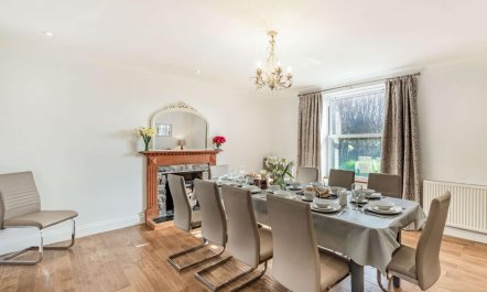 6 Bed in Pembroke Dock 8