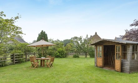 2 Bed in Bridport 4