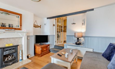2 Bed in Brixham 5
