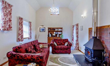 2 Bed in Huntly 3