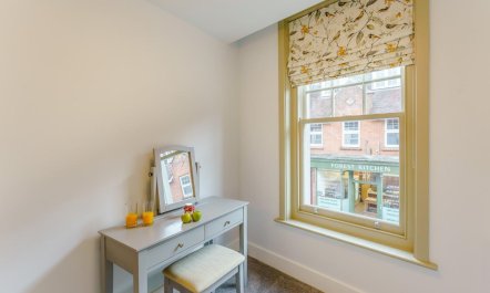 2 Bed in Brockenhurst 6