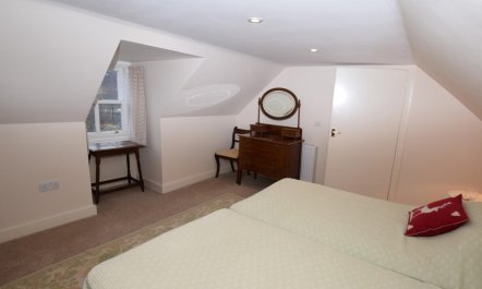 4 Bed in Beauly 8