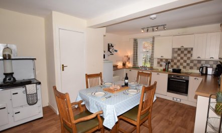 4 Bed in Beauly 4