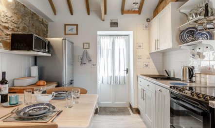 1 Bed in Bude 6