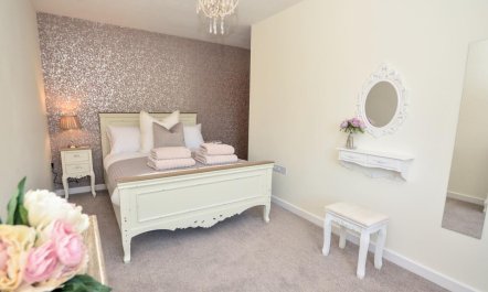 2 Bed in Holsworthy 8