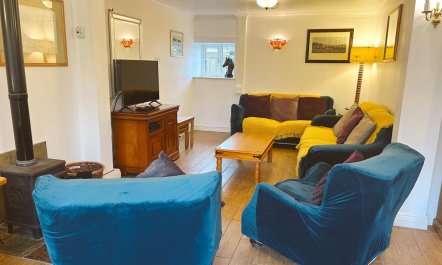 3 Bed in Thornbury 2