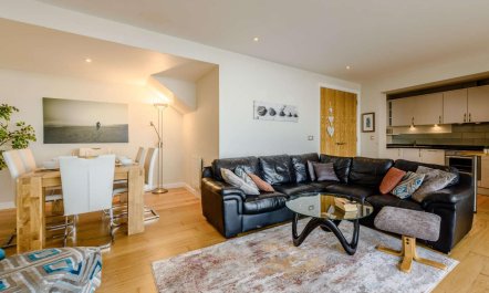 3 Bed in Westward Ho! 7