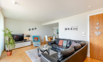 3 Bed in Westward Ho! 9