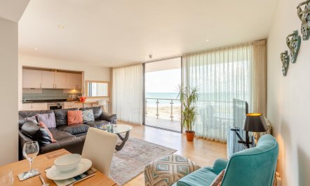 3 Bed in Westward Ho! 7