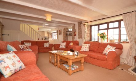 6 Bed in Honiton 5