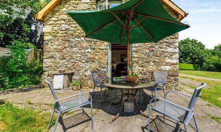 2 Bed in Newport 3