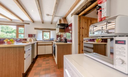 2 Bed in Newport 6
