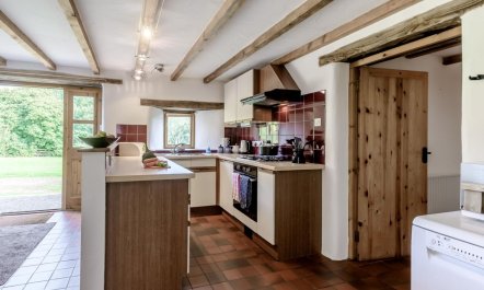 2 Bed in Newport 1
