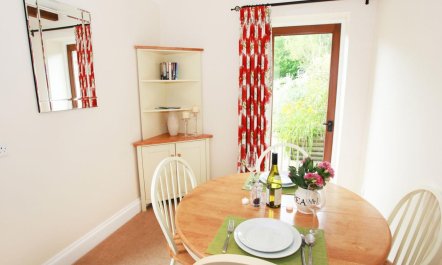 1 Bed in Crickhowell 5