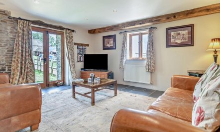 3 Bed in Iddesleigh 2