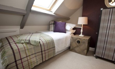 2 Bed in Whitby 5