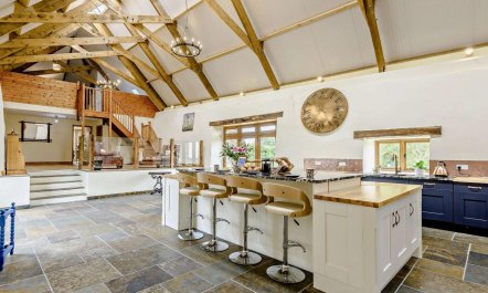 6 Bed in Torrington 2