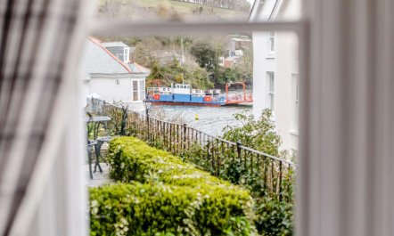 3 Bed in Fowey 1