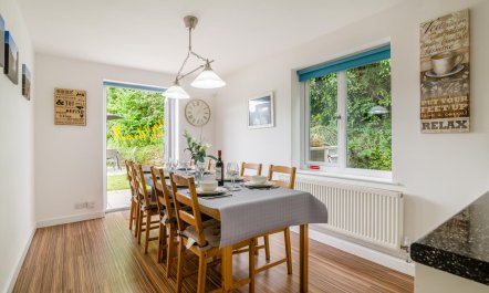 4 Bed in Ross -on- Wye 5