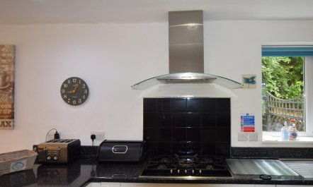 4 Bed in Ross -on- Wye 4