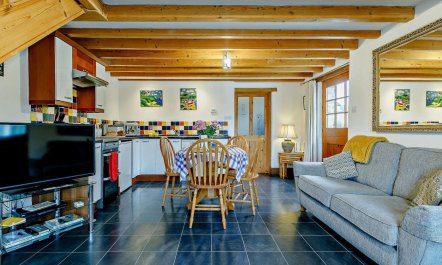 1 Bed in Callington 2