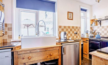 3 Bed in Haverfordwest 6