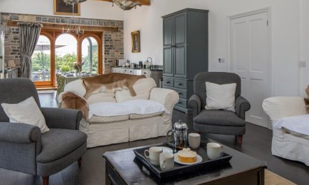 4 Bed in Bridgwater 2